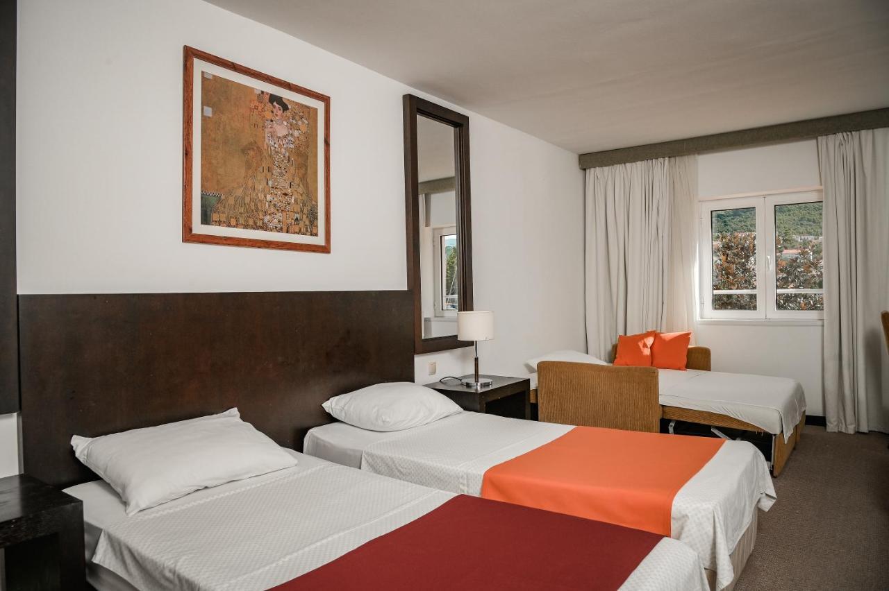 Hotel International Rab Town Exterior photo